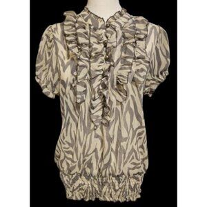 SAM & MAX Semi Sheer Gray Ruffled Front Short Sleeved Top Ladies LARGE